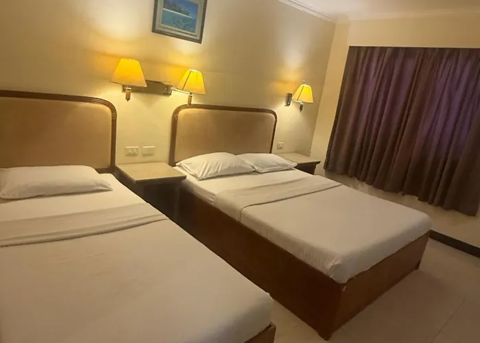 Diplomat Hotel